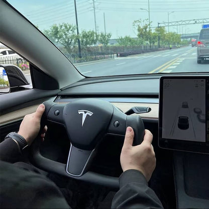 Volante Yoke con funzione riscaldante - Tesla Model 3 e Y
