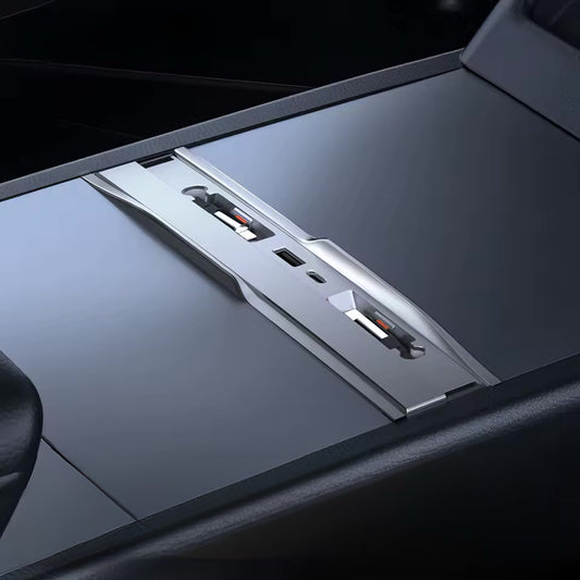 Hub USB con cavi estraibili - Tesla Model 3 Highland e Model Y Juniper